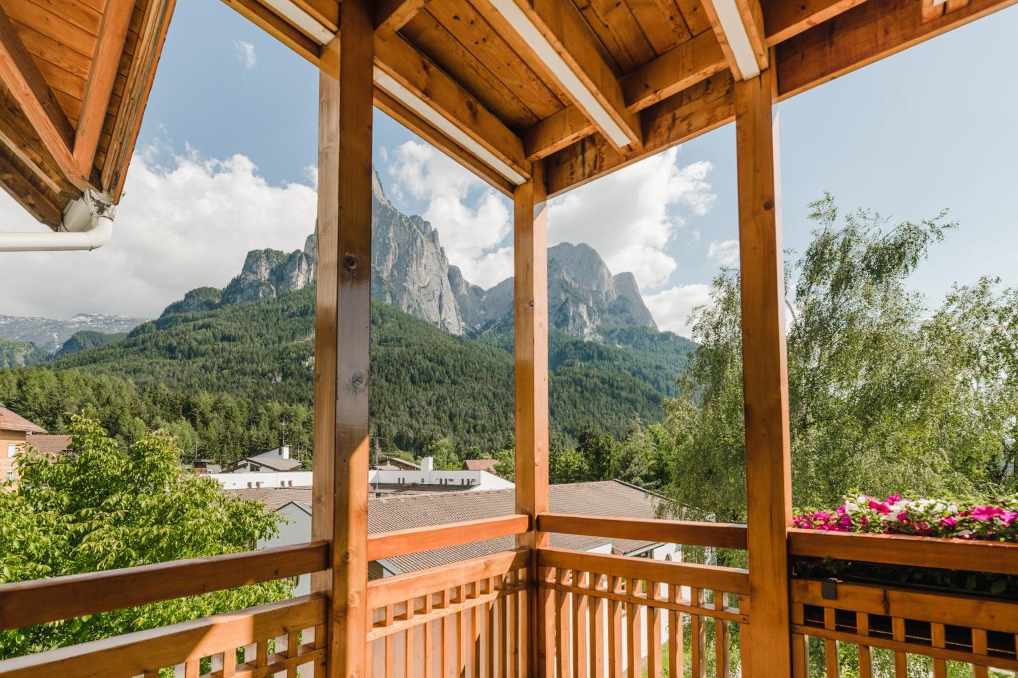 Residence Erika - Apartments, Breakfast & Sauna Siusi Εξωτερικό φωτογραφία